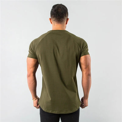 Stylish Muscle Fit T-Shirt: Short Sleeve Gymwear