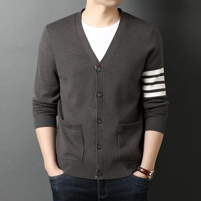 New Autumn/Winter Knitted Cardigan: Korean Casual Style (M-3XL